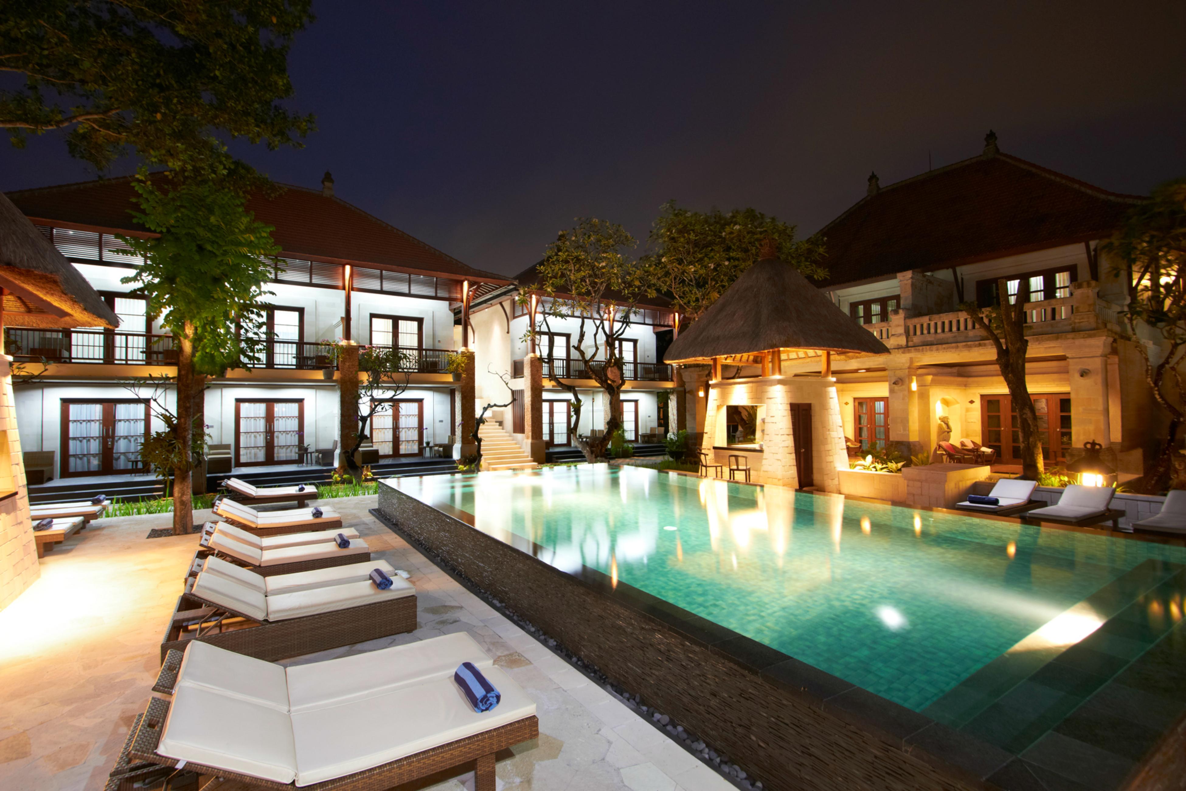 กรียา ซานเทรียน อะ บีช รีสอร์ท ซานูร์ ภายนอก รูปภาพ
