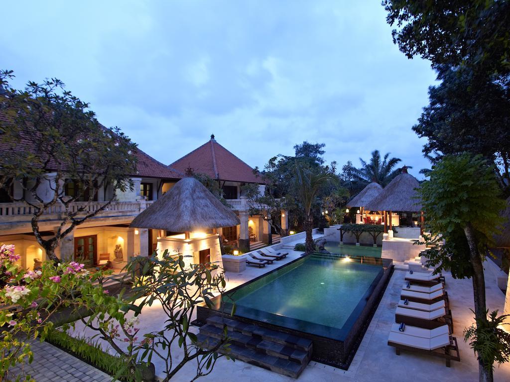 กรียา ซานเทรียน อะ บีช รีสอร์ท ซานูร์ ภายนอก รูปภาพ